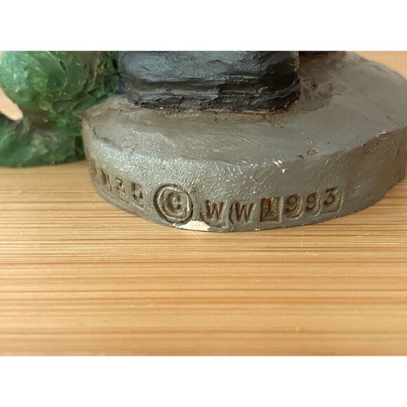 Santa Claus Figurine Wood World Playing Sax Carrying Bag Of Toys 1993 Green Elf - Picture 7 of 8